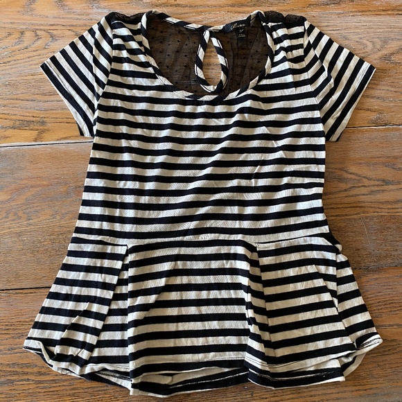 MONTEAU mesh back, peplum strip knit T - Picture 1 of 6